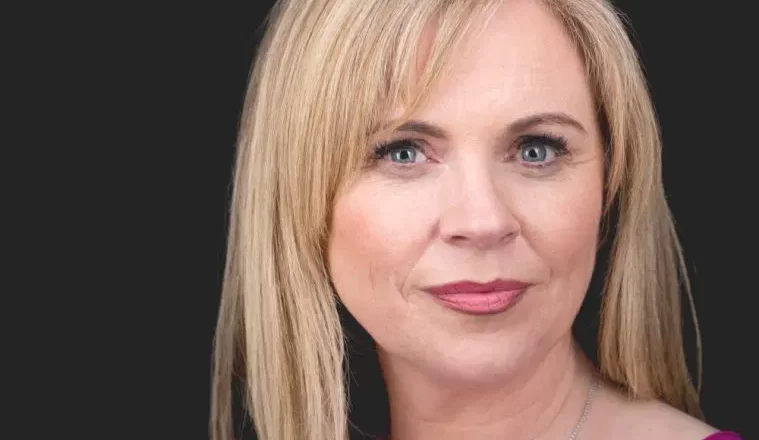 How Samantha Kelly Became The ‘Twitter Goddess’