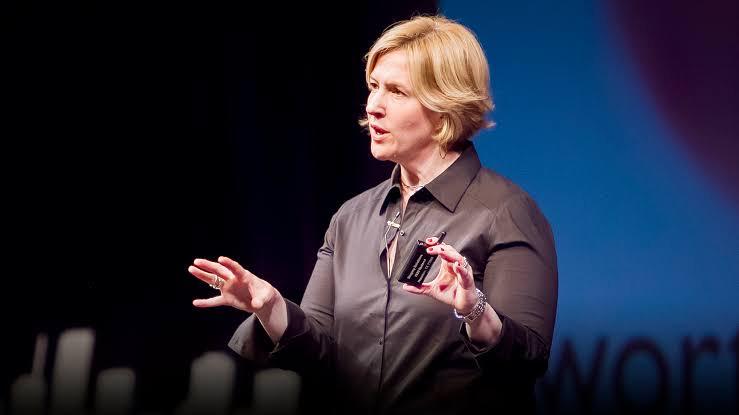 10 Lessons on Leadership from American Professor Brené Brown