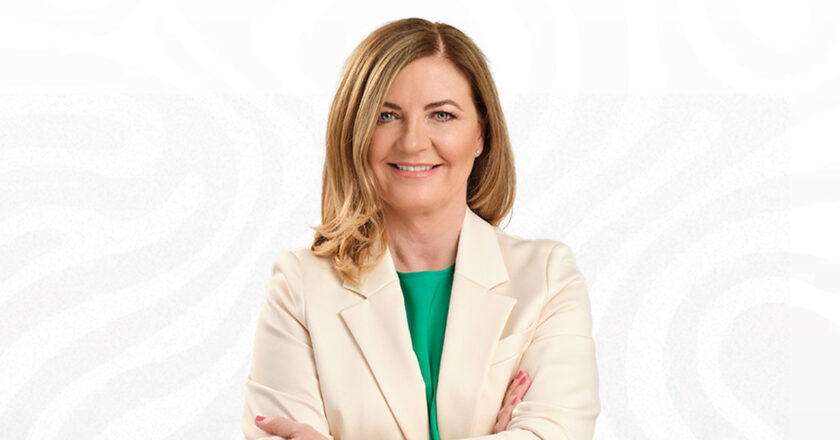 Episode 16: Benefits of using a mortgage broker with Monica Bradley